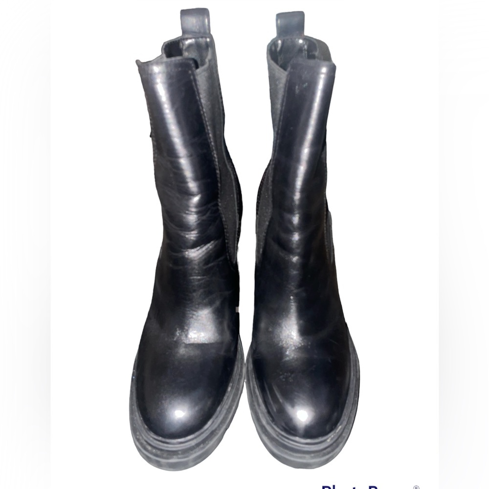 Marc fisher lug style boots